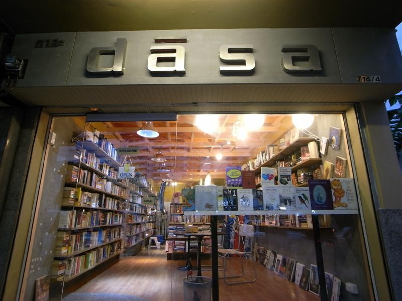Dasa Book Cafe: Bangkok's Best Secondhand Bookstore